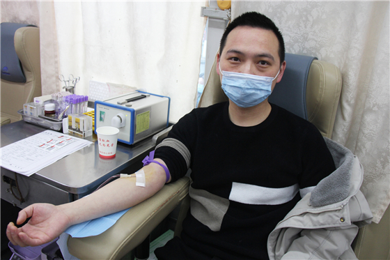 用熱血為冬日儲(chǔ)備一份溫暖 ——漢濱區(qū)委區(qū)政府組織開(kāi)展冬季應(yīng)急獻(xiàn)血活動(dòng)