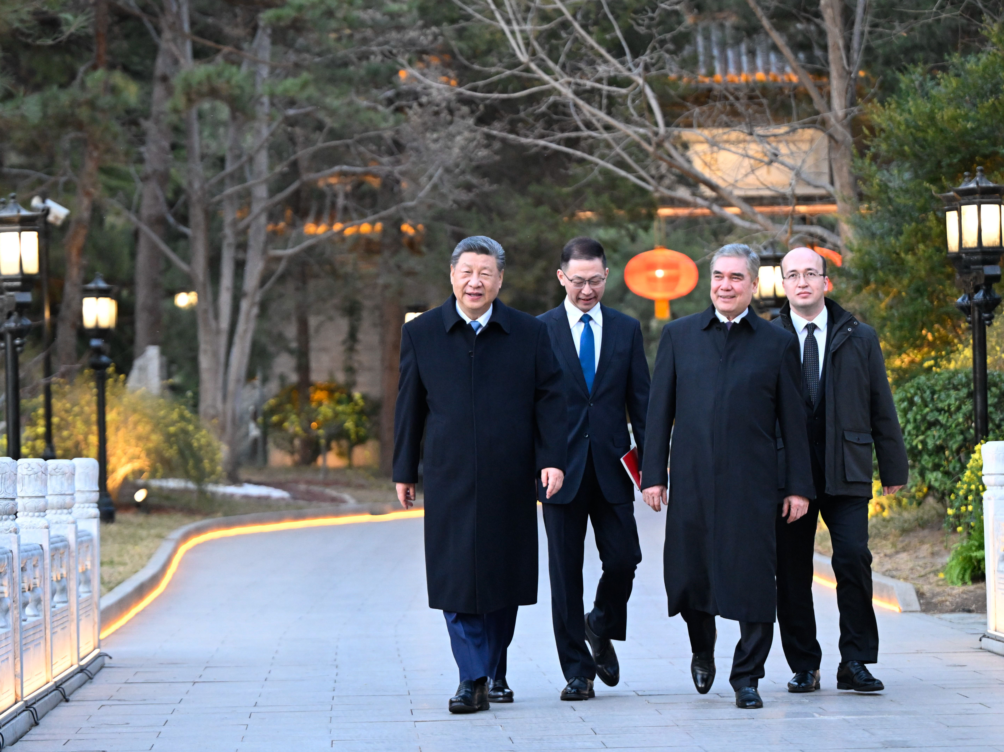 2026年3月18日，國(guó)家主席習(xí)近平在北京會(huì)見(jiàn)土庫(kù)曼斯坦民族領(lǐng)袖、人民委員會(huì)主席別爾德穆哈梅多夫。